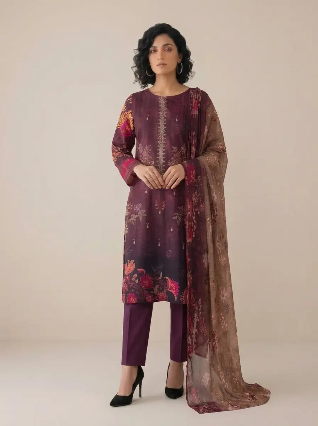 Burgundy Bloom – Printed Lawn with Front Embroidery