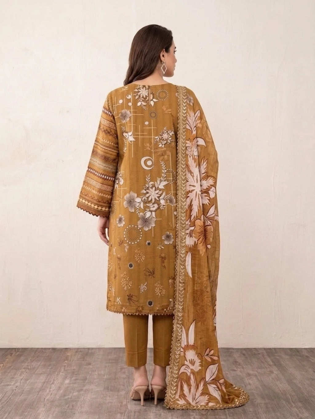 Amber Meadow –   Banadora Embroidered Lawn