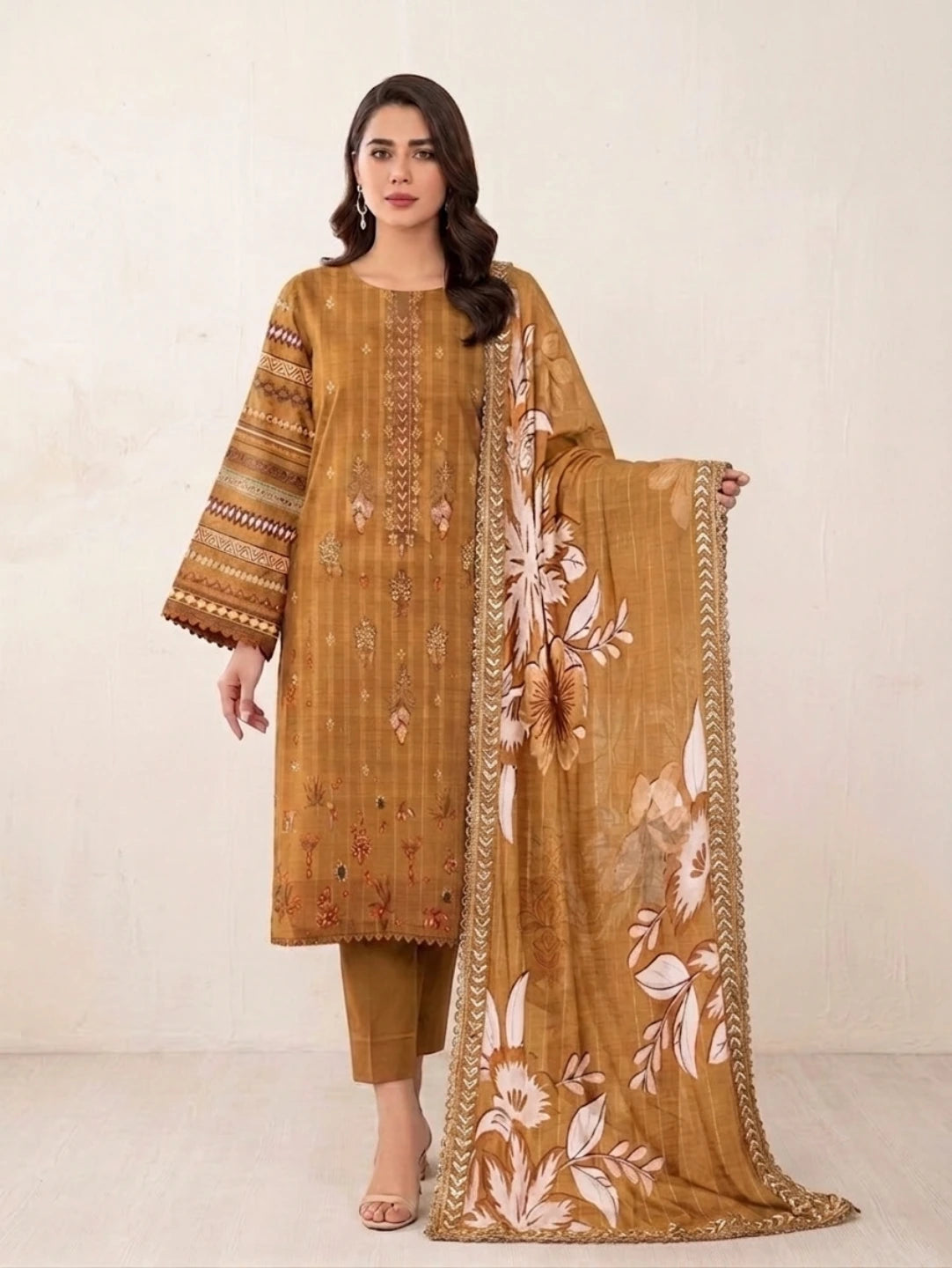 Amber Meadow –   Banadora Embroidered Lawn
